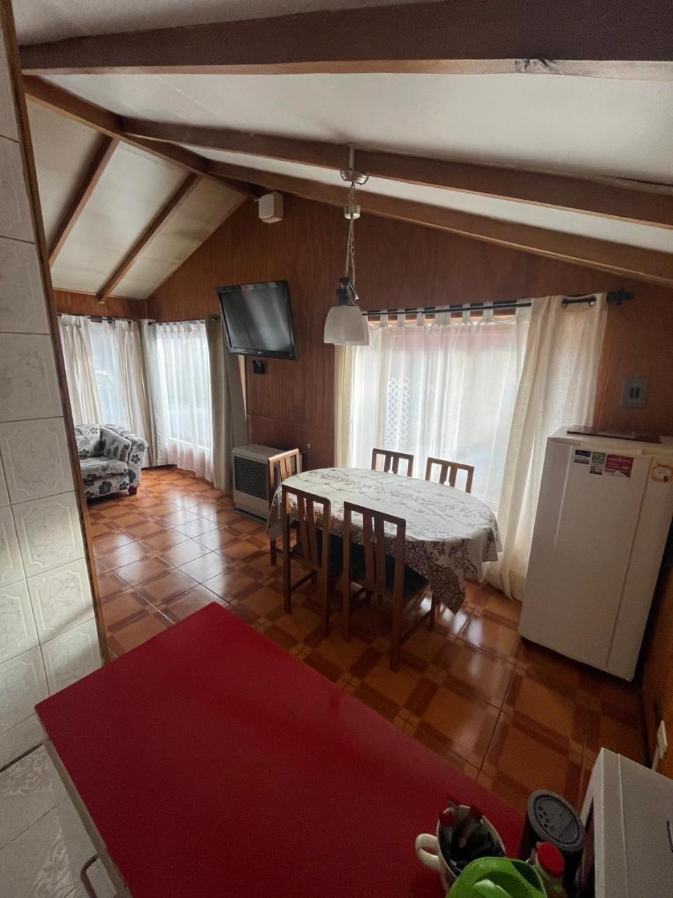 Cabanas Espanol Coyhaique Zewnętrze zdjęcie
