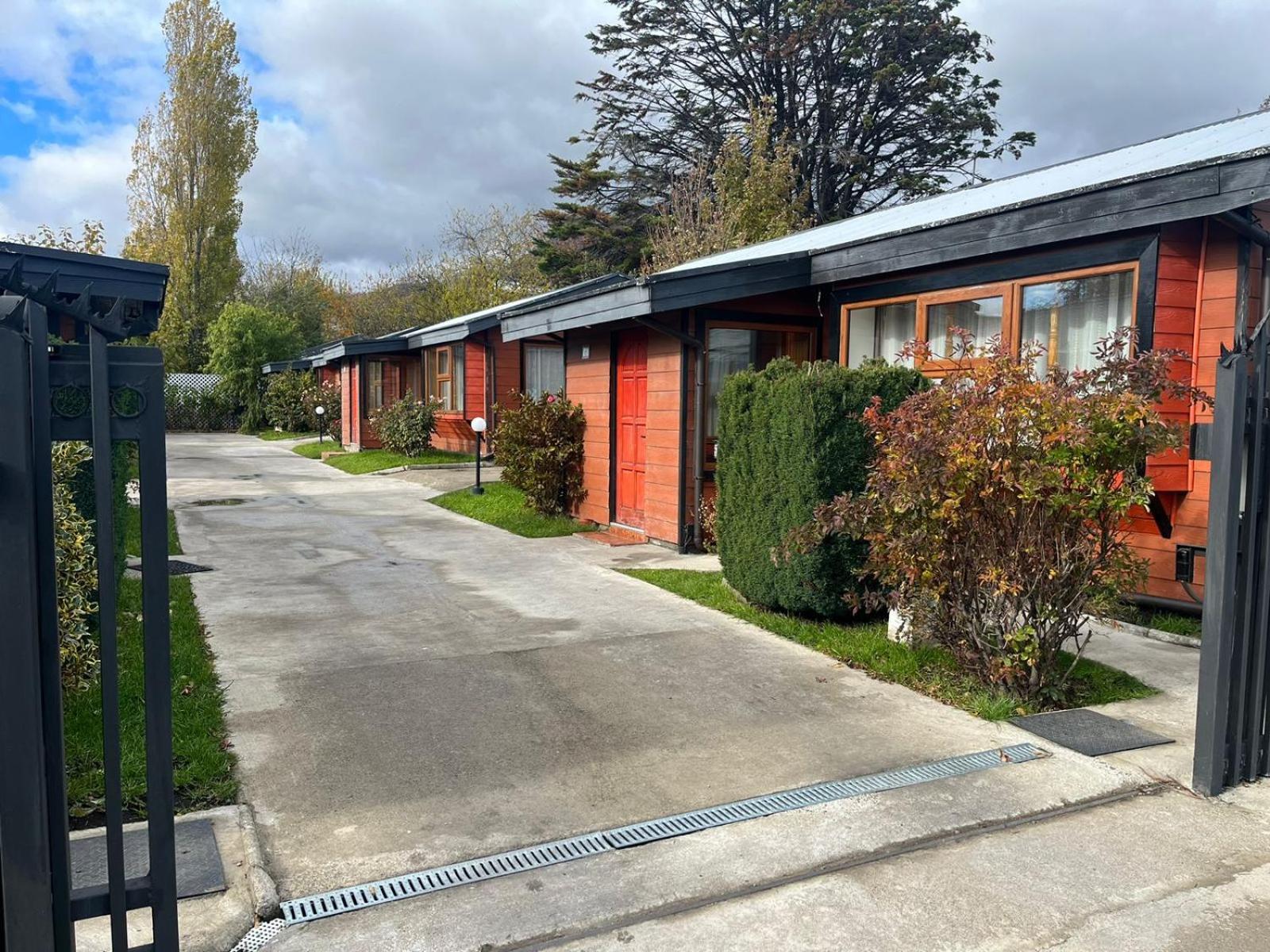 Cabanas Espanol Coyhaique Zewnętrze zdjęcie