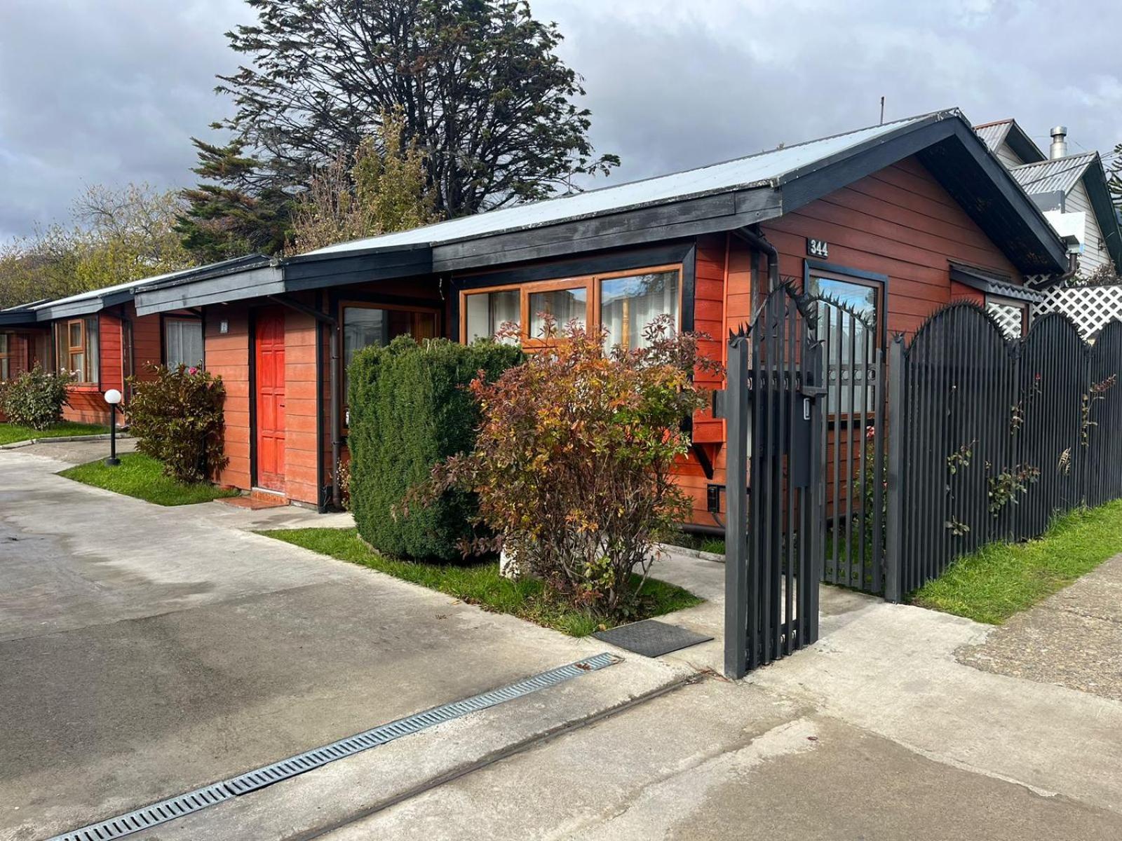 Cabanas Espanol Coyhaique Zewnętrze zdjęcie